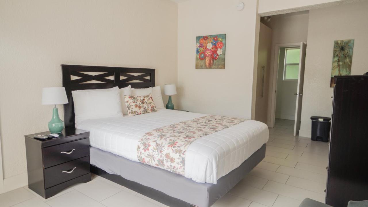 Soleado Hotel Fort Lauderdale Exterior photo
